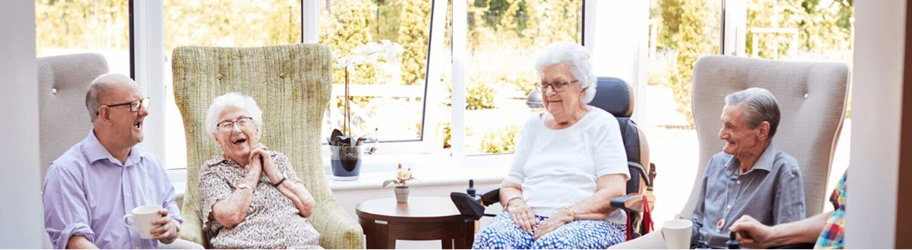 All my bitches crowded round chillin like some mofos